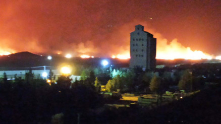 Geceyi aydınlattı... Sınırda yangın paniği