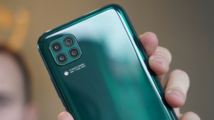 Huawei P40 lite indirime girdi: İşte yeni fiyatı