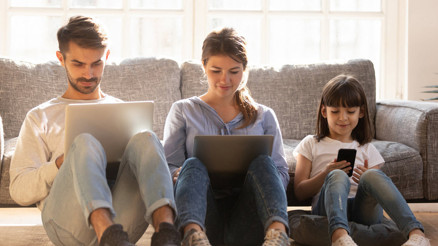 Sosyal mesafe teknolojiye emanet