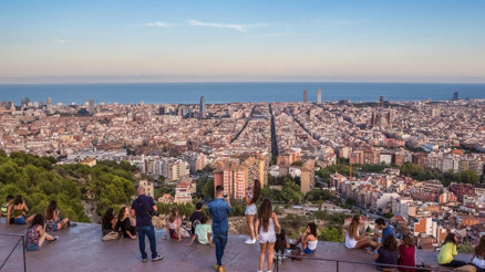 Kendini size sevdireceğinden emin, neşeli ve mistik bir ispanyol: Barselona