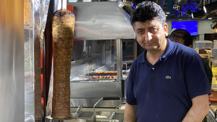 Türk esnafı toparlanmaya çalışıyor