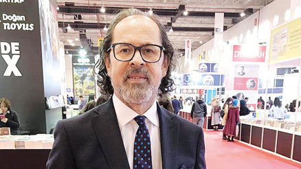 Pandemide edebiyata sığındık