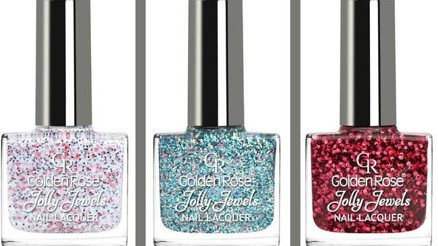 Tırnaklarda mücevher etkisi