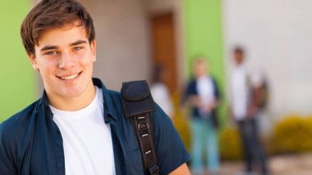 Erkek ergenin sesi ne zaman kalınlaşmaya başlar