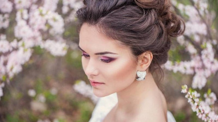 Mezuniyet saç ve makyajı