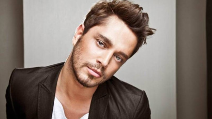 Murat Boz kimdir