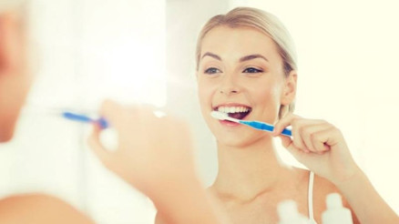 Diş taşları fırçalamakla çıkmaz Diş taşları fırçalamakla çıkmaz