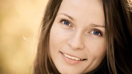 Yüz gençleştirme estetikleri Yüz gençleştirme estetikleri