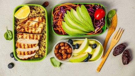 Okula başlayan çocuklar için örnek okul menüsü Okula başlayan çocuklar için örnek okul menüsü