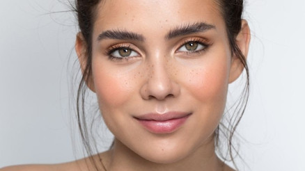 Badem göz estetiği nedir, nasıl yapılır