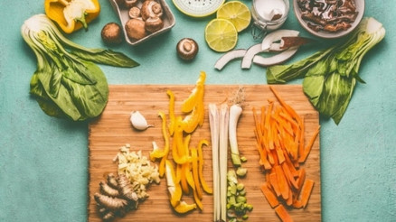 Vegan beslenme nedir Vegan olmak sağlığa zararlı mı