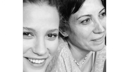 Ünlüler ve anneleri