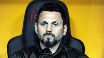 Son Dakika | Fenerbahçe, Erol Bulut ile anlaştı 2+1 yıllık sözleşme...