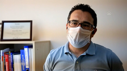 Prof. Dr. Erkan Göksu: Yılanın ısırdığı yer emilmez