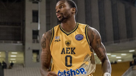 Petkimspora ilk yabancı: Kendrick Ray