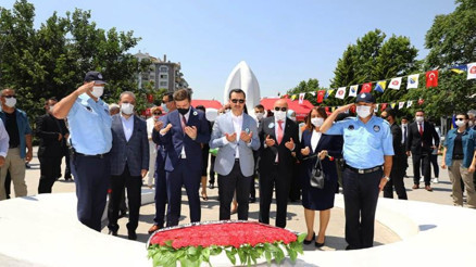 Gönlümüzde kazılı beynimizde yazılı Gönlümüzde kazılı beynimizde yazılı