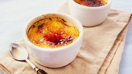 Bayramda hafif tatlılar tercih edenler için 10 sütlü tatlı tarifi