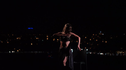 Boğazda kadın oyunları