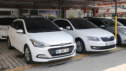 İkinci el otomobillerde fiyatlar 5 günde bir artıyor