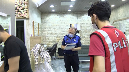 Şişlide berber ve kuaförlerde koronavirüs denetimi
