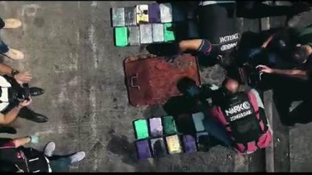 Gemiye 60 milyon TLlik kokain operasyonu