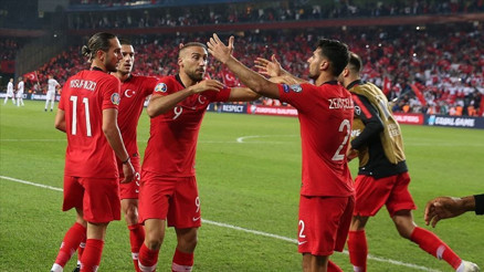 Türkiye - Macaristan maçı ne zaman saat kaçta ve hangi kanalda Milli maç heyecanı başlıyor