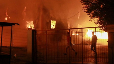 Yunanistanda büyük insanlık dramı Moria Kampı kül oldu, hükümet OHAL ilan etti