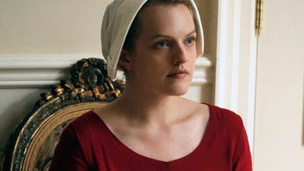 The Handmaids Tale dizisinin konusu nedir Kaç bölüm ve sezon The Handmaids Tale oyuncuları (Oyuncu kadrosu) listesi