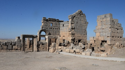 Diyarbakırdaki Romanın askeri garnizonu Zerzevana 5 milyon turist hedefi Diyarbakırdaki Romanın askeri garnizonu Zerzevana 5 milyon turist hedefi