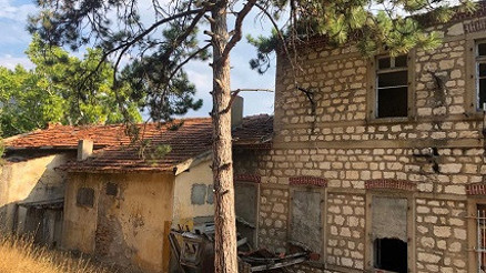 Eğirdir Tren Garı restorasyon bekliyor.