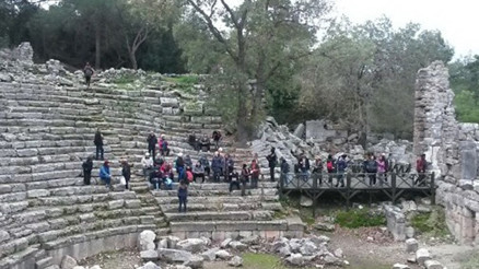 Phaselis Antik Kenti Nerede Phaselis Antik Kenti Hakkında Bilgi, Tarihi, Efsanesi, Giriş Ücreti Ve Ziyaret Saatleri (2023)