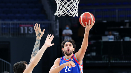 Anadolu Efes 97-63 Galatasaray Doğa Sigorta