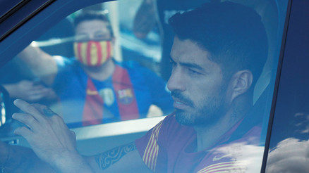 Luis Suarez soruları önceden alıp sınavı geçti