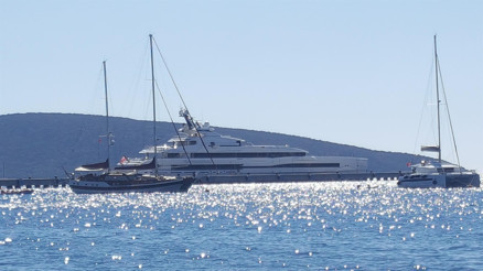 Dünyanın en lüks yatlarından... İçinde yok yok Bodruma demirledi