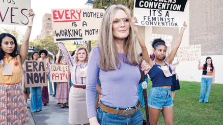 Julianne Moore: Bizi uyandırmak için felaket mi gerekliydi Julianne Moore: Bizi uyandırmak için felaket mi gerekliydi