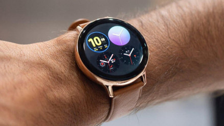 Samsung Galaxy Watch Active 2 için yeni güncelleme yayında