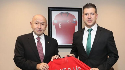 2. ve 3. Lig Kulüpler Birliği Başkanı Volkan Canın seyircili maç isteği: Tiyatro gibi oldu