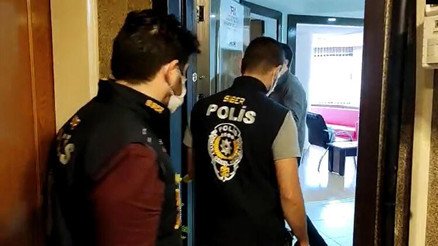 Ankarada, sahte site üzerinden göçmen dolandırıcılığına 36 gözaltı