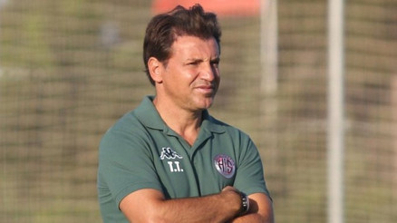 Tamer Tuna, Antalyasporda 4 oyuncudan vazgeçmedi Boffin, Kudryashov, Eren, Veysel... Tamer Tuna, Antalyasporda 4 oyuncudan vazgeçmedi Boffin, Kudryashov, Eren, Veysel...