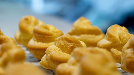 Pate a choux (pataşu hamuru) nedir, nasıl yapılır
