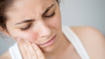 Çenede kilitlenme neden olur Nasıl tedavi edilir Çenede kilitlenme neden olur Nasıl tedavi edilir