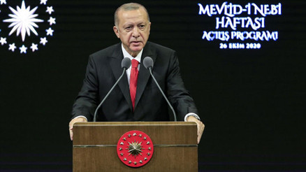 Son dakika.. Cumhurbaşkanı Erdoğan: Buradan milletime sesleniyorum, Fransız mallarını asla satın almayın Son dakika.. Cumhurbaşkanı Erdoğan: Buradan milletime sesleniyorum, Fransız mallarını asla satın almayın