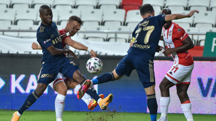 Antalyaspor 1-2 Fenerbahçe / Maçın özeti ve golleri