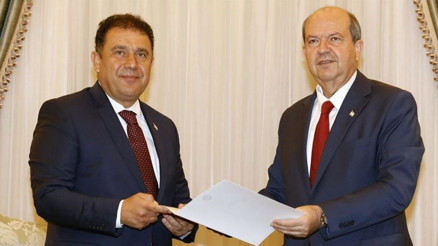 KKTCde Cumhurbaşkanı Tatar hükümet kurma görevini Sanere verdi