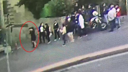 Şişlide kadına taciz ve kapkaç şüphelisini vatandaşlar kovaladı