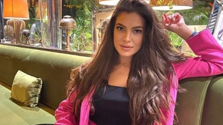 Hazal Erişkin kimdir nereli kaç yaşında Hazal Erişkin dizileri ve filmleri Hazal Erişkin kimdir nereli kaç yaşında Hazal Erişkin dizileri ve filmleri