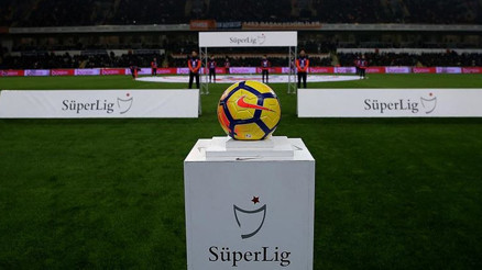 Yayıncı resti çekti, bakan devreye girdi Yayında kritik gün