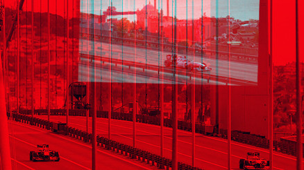 15 Temmuz Şehitler Köprüsünde tarihi an Formula 1 araçları Boğazda...