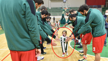 Son dakika... Mucize bebek Aydadan sevindiren fotoğraf