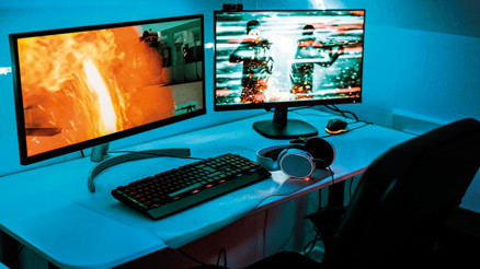 Başkalarını da izlemek lazım